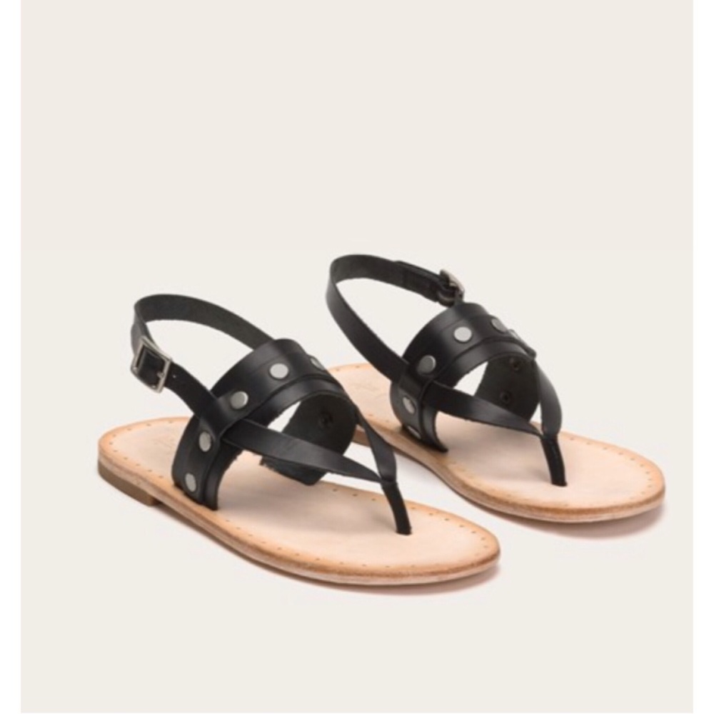 Frye Avery Stud Thong Sandal in Black sz 9.5